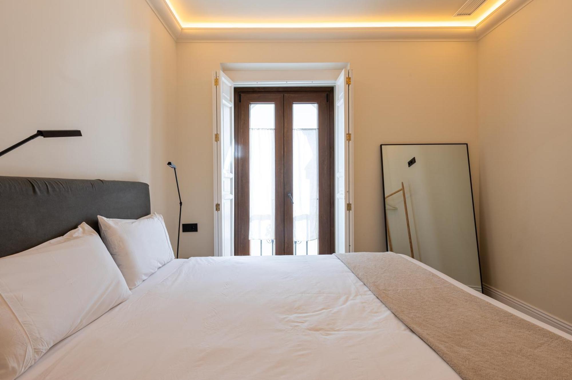 Apartamentos Gravina 56 إشبيلية المظهر الخارجي الصورة