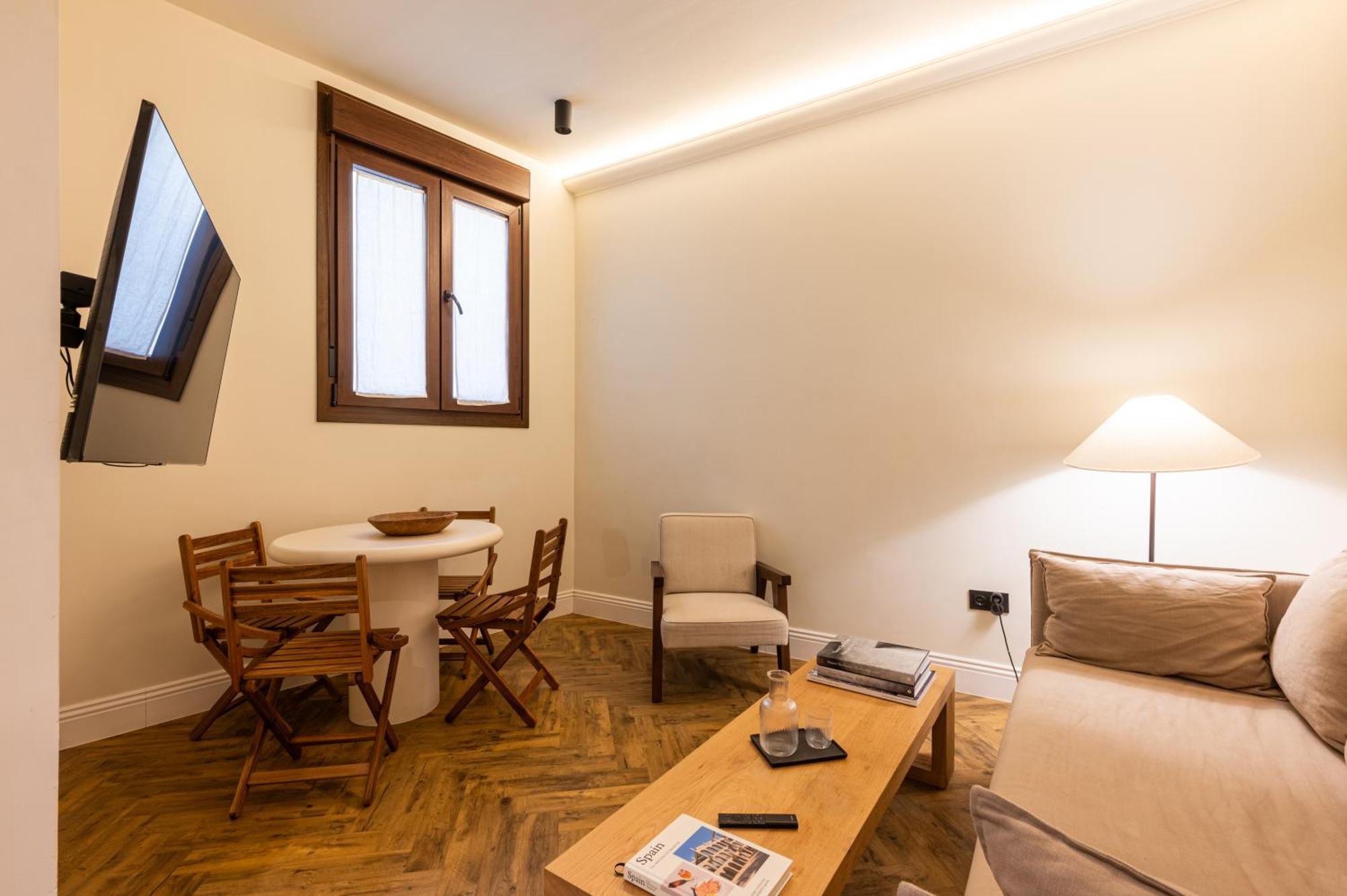 Apartamentos Gravina 56 إشبيلية المظهر الخارجي الصورة