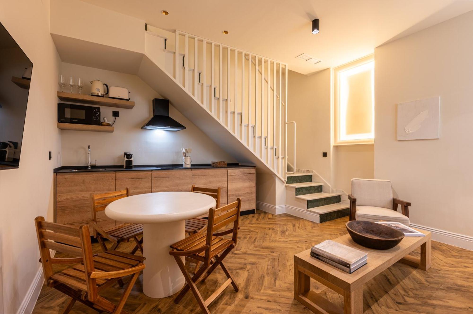 Apartamentos Gravina 56 إشبيلية المظهر الخارجي الصورة